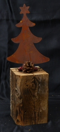 Weihnachtsdeko aus Holz/Rostweihnachtsbaum